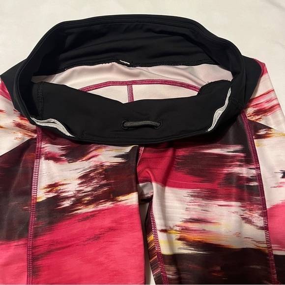 Lululemon Speed Tight IV *Full-On Luxtreme - Picture 8 of 10